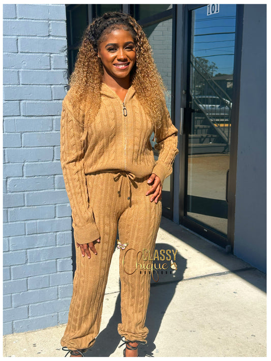 TIA SWEATER JOGGER SET